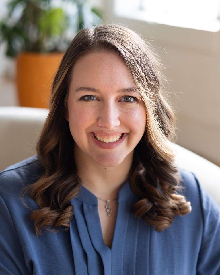 Dr Beth Kampschnieder, DDS, best dentist in Bellevue NE